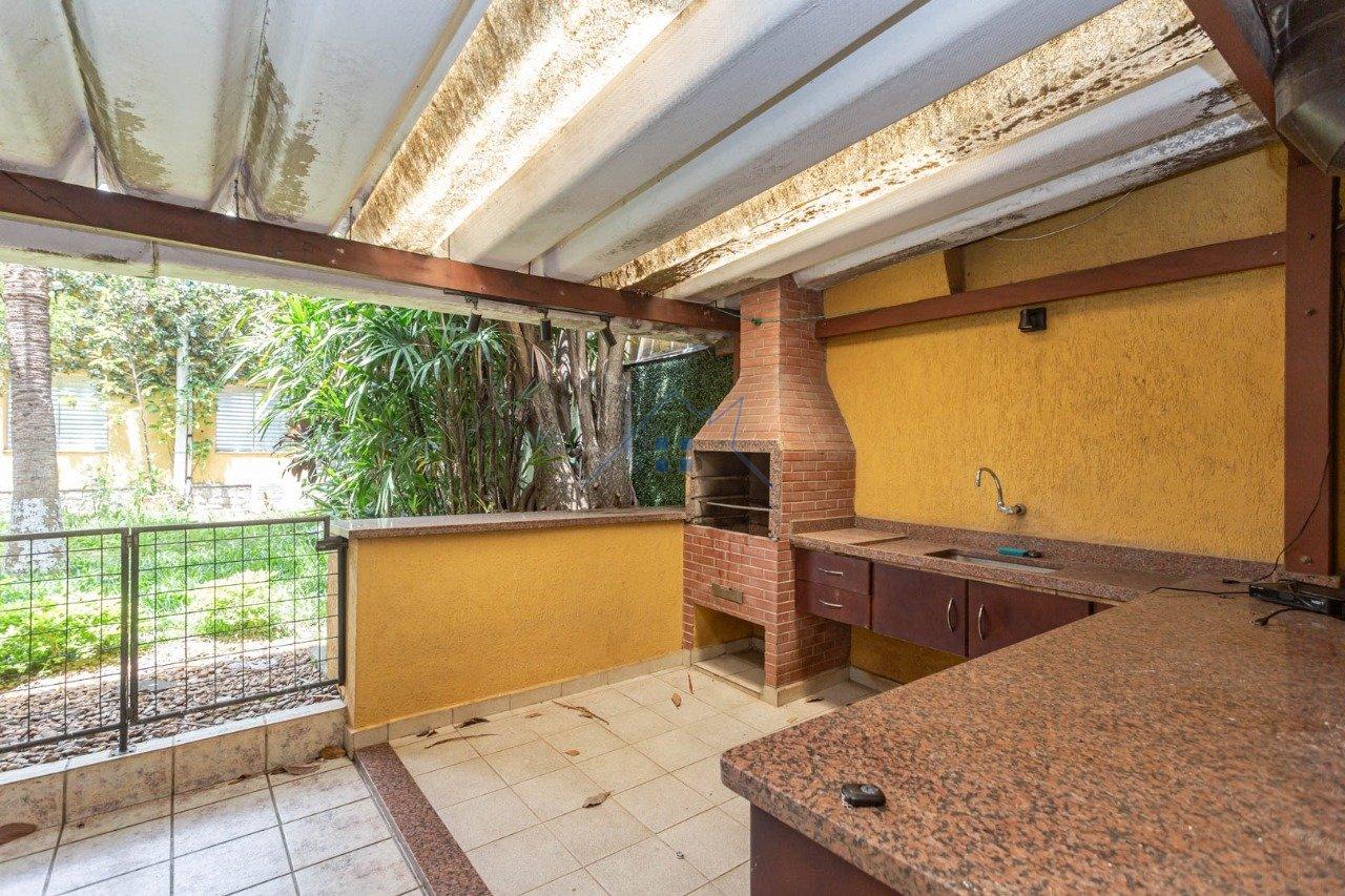 Sobrado no Brooklin com 237m² 02 dorm 1 suite 04 vagas Rua Michigan São Paulo - 