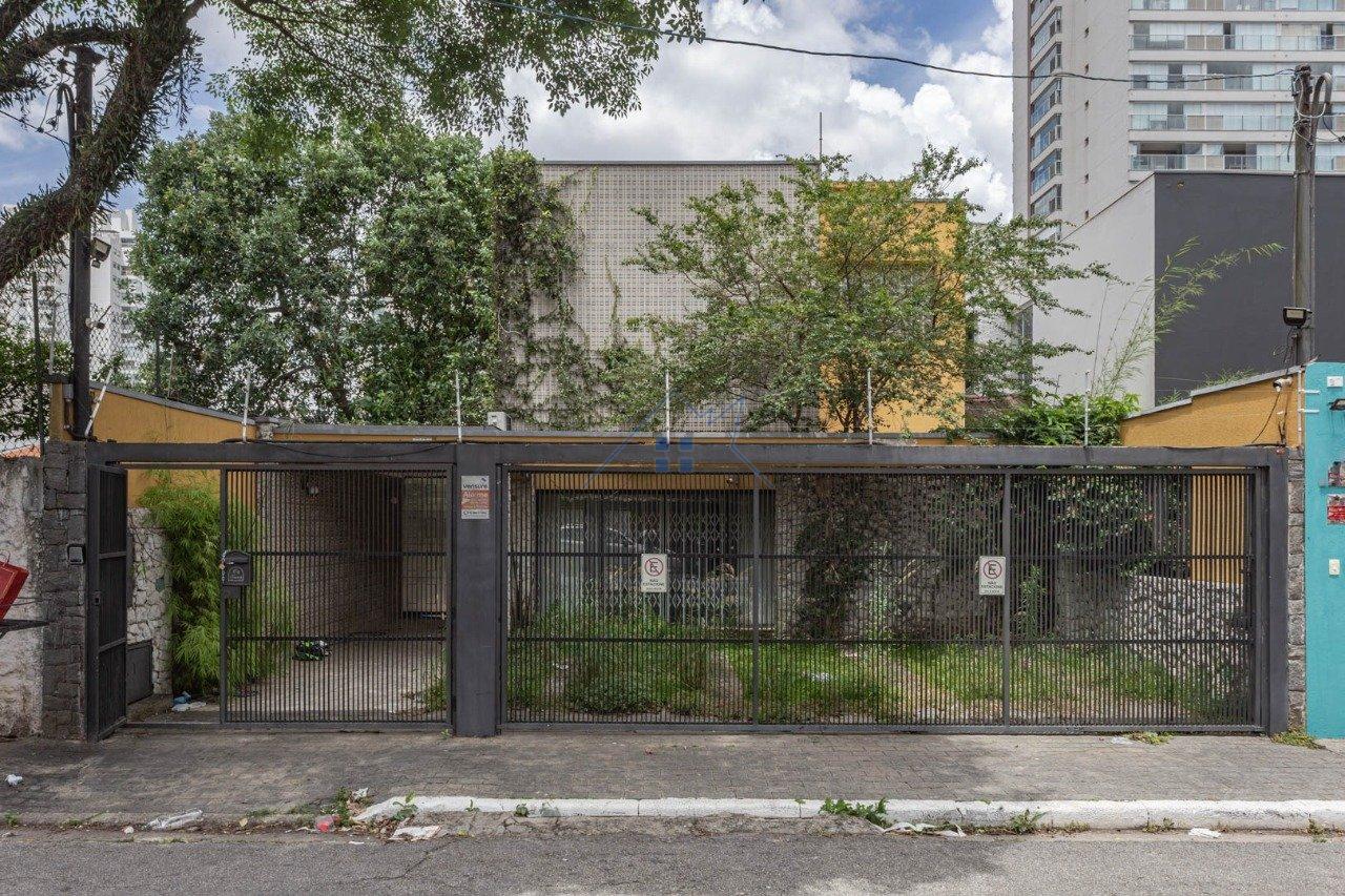 Sobrado no Brooklin com 237m² 02 dorm 1 suite 04 vagas Rua Michigan São Paulo - 