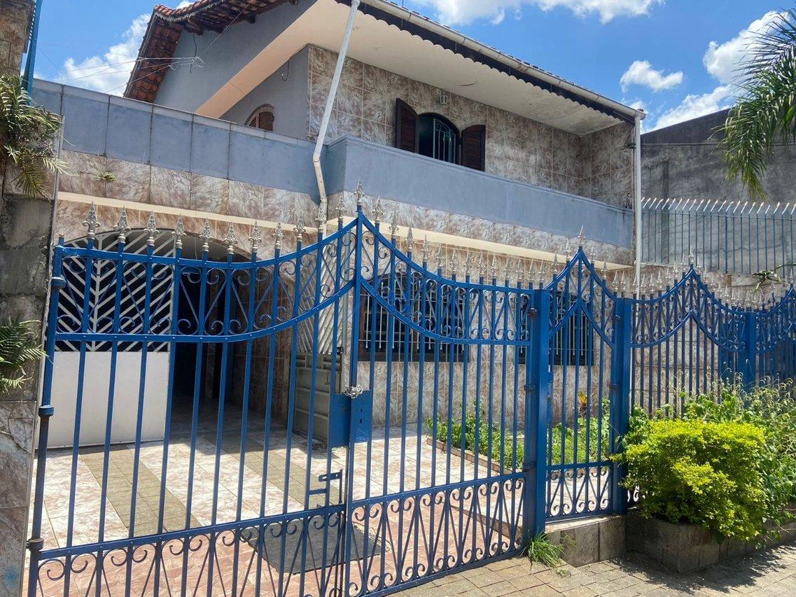 Sobrado com 240m² na Vila Matilde com 03 dorm 04 vagas + edícula Rua Olímpio Brás de Sousa São Paulo - 