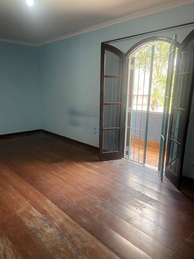 Sobrado com 240m² na Vila Matilde com 03 dorm 04 vagas + edícula Rua Olímpio Brás de Sousa São Paulo - 