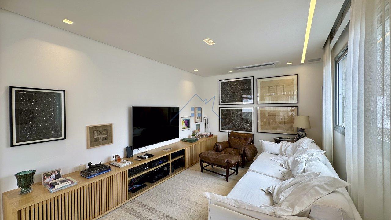 Apartamento no Jd Paulista 226m² 3 dorm 1 suíte 2 vagas Alameda Casa Branca São Paulo - 