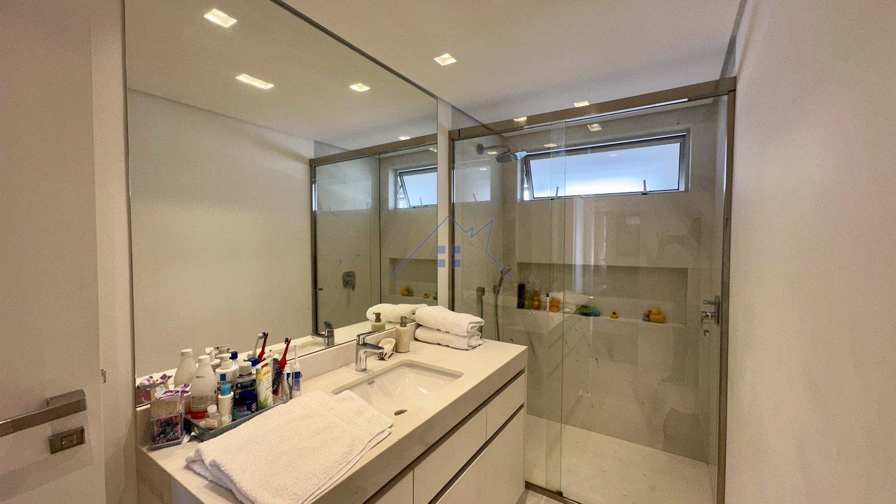 Apartamento no Jd Paulista 226m² 3 dorm 1 suíte 2 vagas Alameda Casa Branca São Paulo - 
