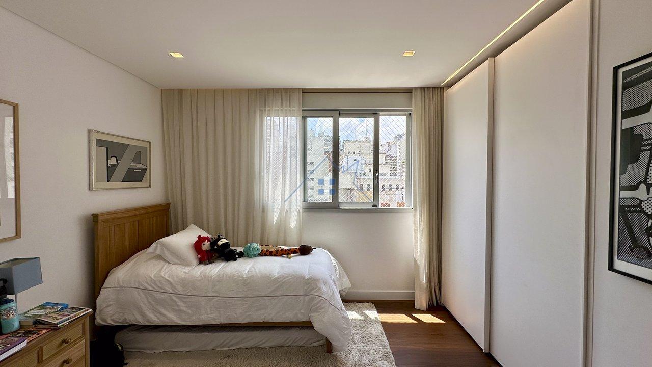 Apartamento no Jd Paulista 226m² 3 dorm 1 suíte 2 vagas Alameda Casa Branca São Paulo - 