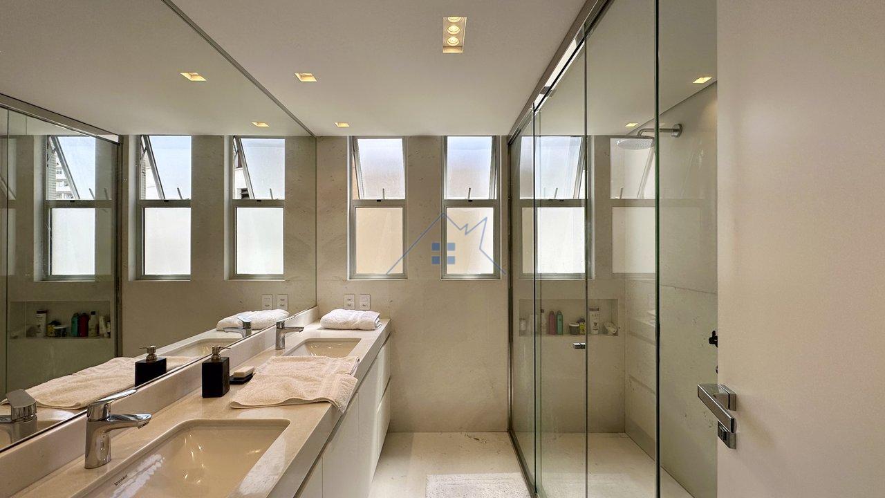 Apartamento no Jd Paulista 226m² 3 dorm 1 suíte 2 vagas Alameda Casa Branca São Paulo - 