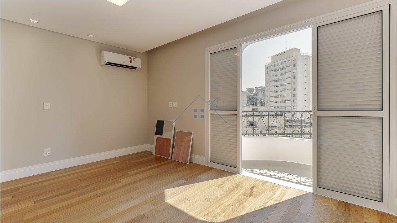 Apartamento na Vila Nova Conceição com 130m² 2 dorm 1 suíte 1 vaga Rua Domingos Fernandes São Paulo - 