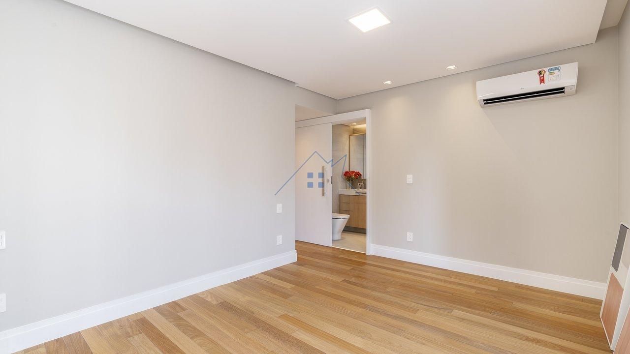 Apartamento na Vila Nova Conceição com 130m² 2 dorm 1 suíte 1 vaga Rua Domingos Fernandes São Paulo - 