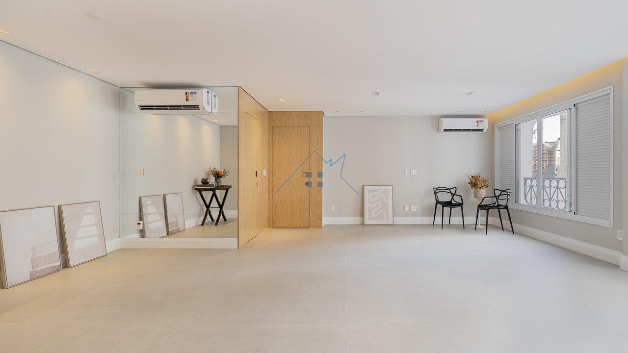 Apartamento na Vila Nova Conceição com 130m² 2 dorm 1 suíte 1 vaga Rua Domingos Fernandes São Paulo - 
