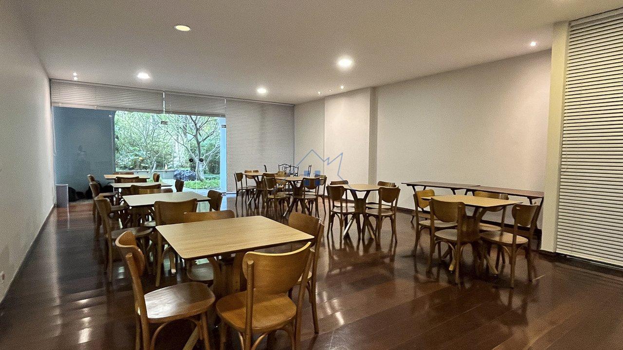 Apartamento na Vila Nova Conceição com 130m² 2 dorm 1 suíte 1 vaga Rua Domingos Fernandes São Paulo - 