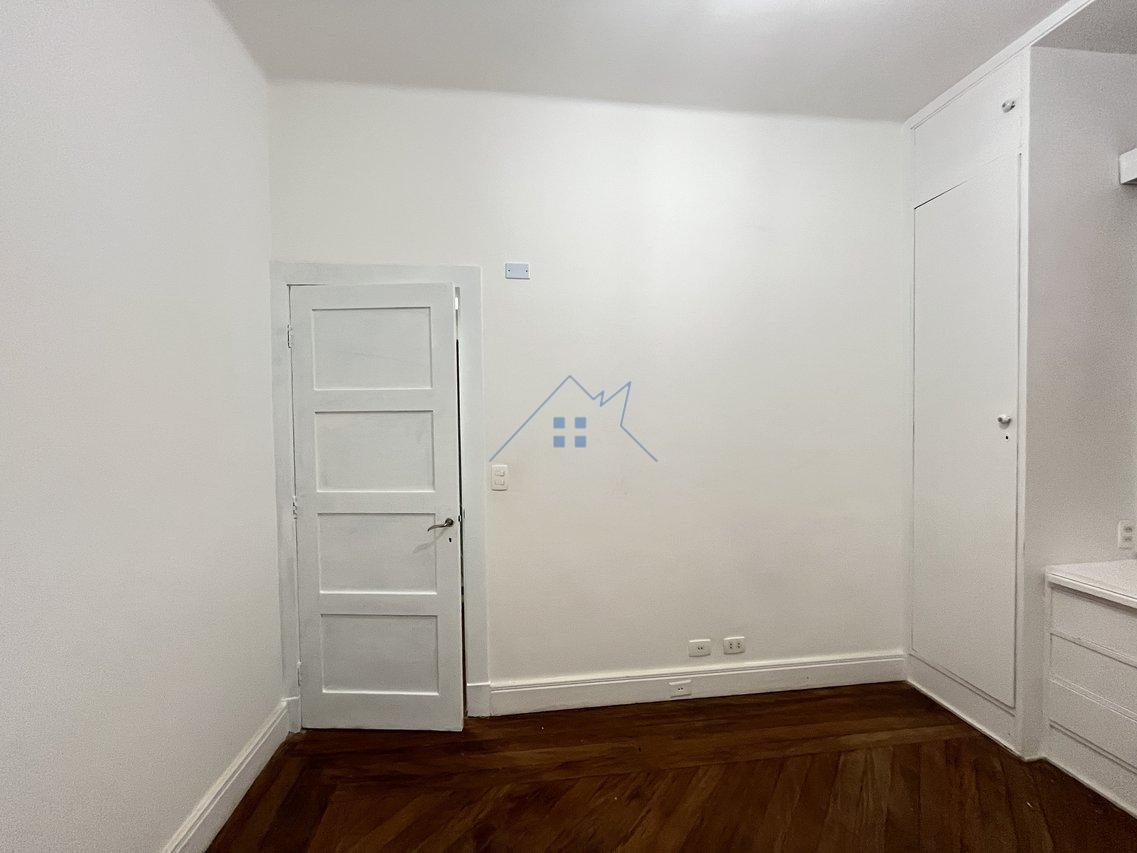 Casa Comercial em Vila Tombada em Higienópolis Rua Piauí São Paulo - 