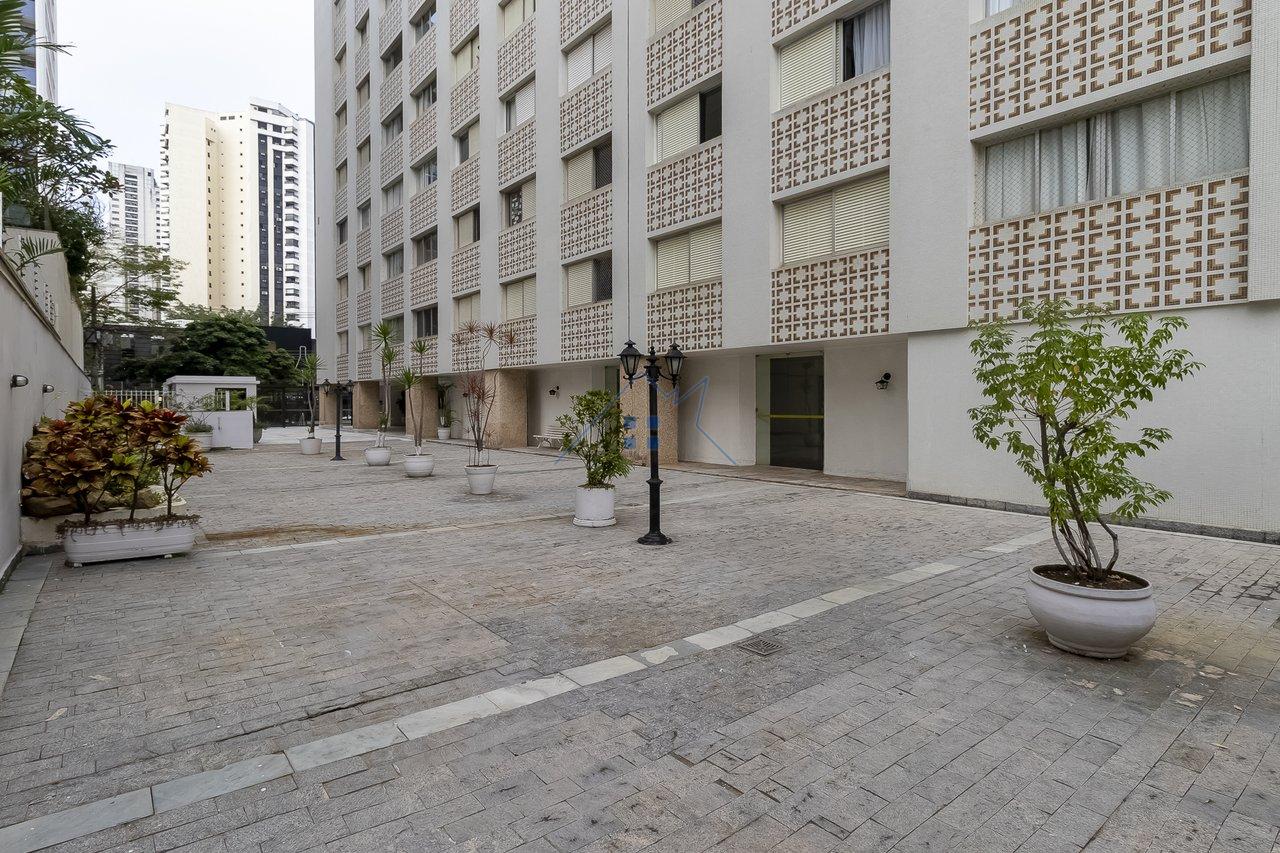 Apartamento 109m² no Jd Paulista 02 dorm 1 suíte 1 vaga Alameda Lorena São Paulo - 
