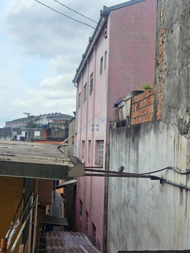 Galpão no Campo Limpo 320m² Rua Crestins São Paulo - 