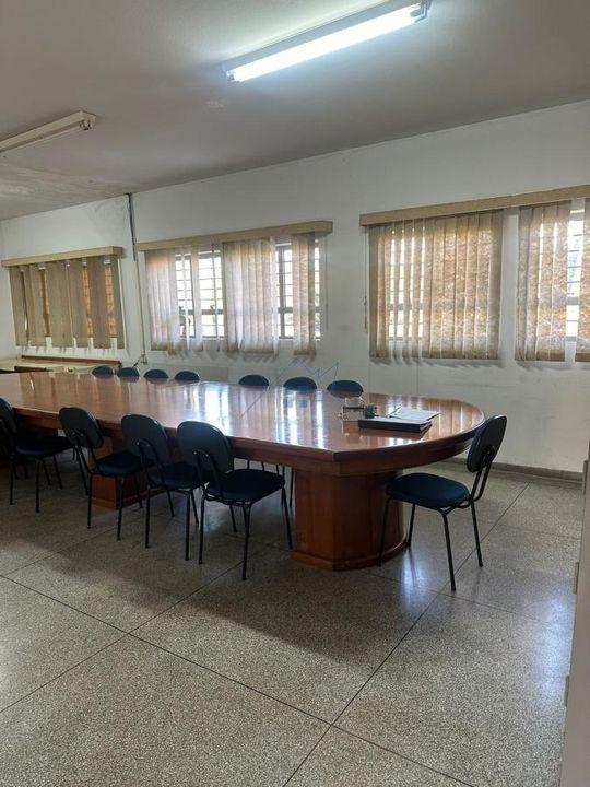 Prédio em Boituva 5400m² área 50000m² Rodovia Vicente Palma Boituva - 