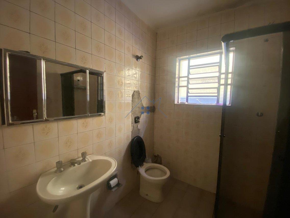 Casa no Pq dos Bancários 100m² 3 dorm 2 vagas Rua dos Gerentes São Paulo - 