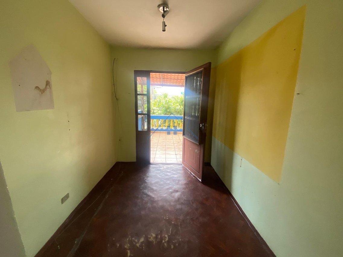 Casa no Pq dos Bancários 100m² 3 dorm 2 vagas Rua dos Gerentes São Paulo - 