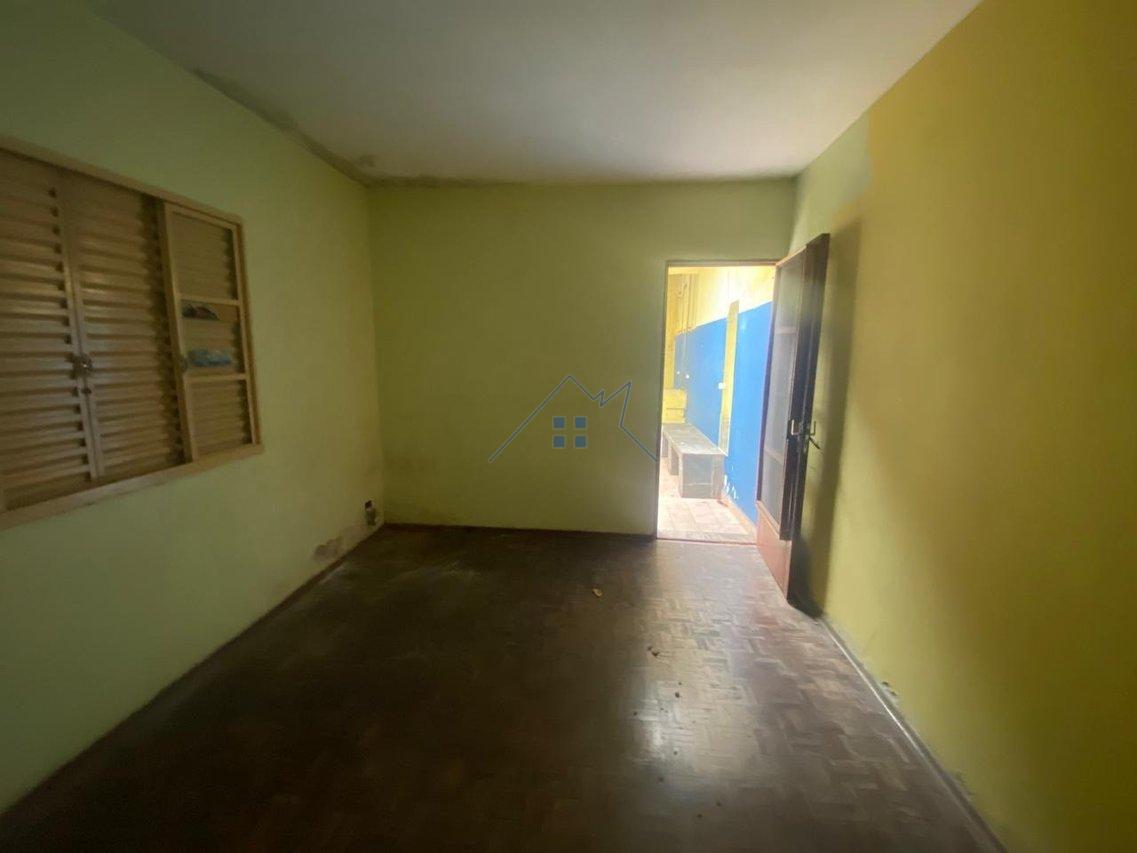 Casa no Pq dos Bancários 100m² 3 dorm 2 vagas Rua dos Gerentes São Paulo - 
