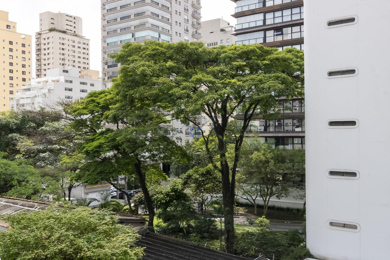 Apartamento reformado no Jardim Paulista 3 dorm 1 suíte 1 vaga Alameda Joaquim Eugênio de Lima São Paulo - 