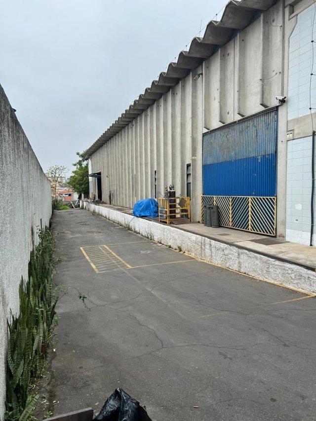 Galpão em São Bernardo 4060m² Rua Maria Cardoso da Costa São Bernardo do Campo - 