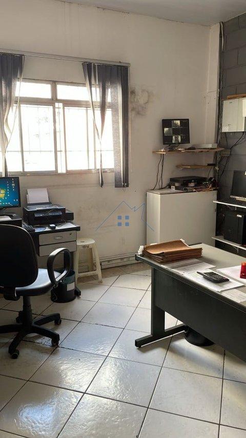 Galpão com 600m² no Brás Rua Visconde de Parnaíba São Paulo - 