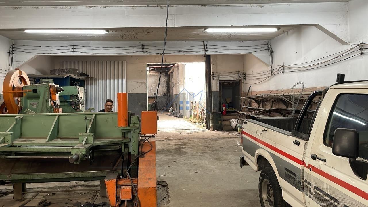 Imóvel Comercial no Cambuci com 1630m² Rua Alexandre Levi São Paulo - 