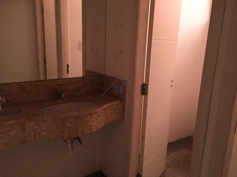 Imóvel Comercial com 680m² no Bosque da Saúde Rua Guararema São Paulo - 