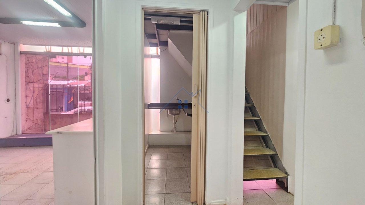 Loja com 75m² em Santo Amaro 02 salas 03 banheiros Avenida Nossa Senhora do Sabará São Paulo - 