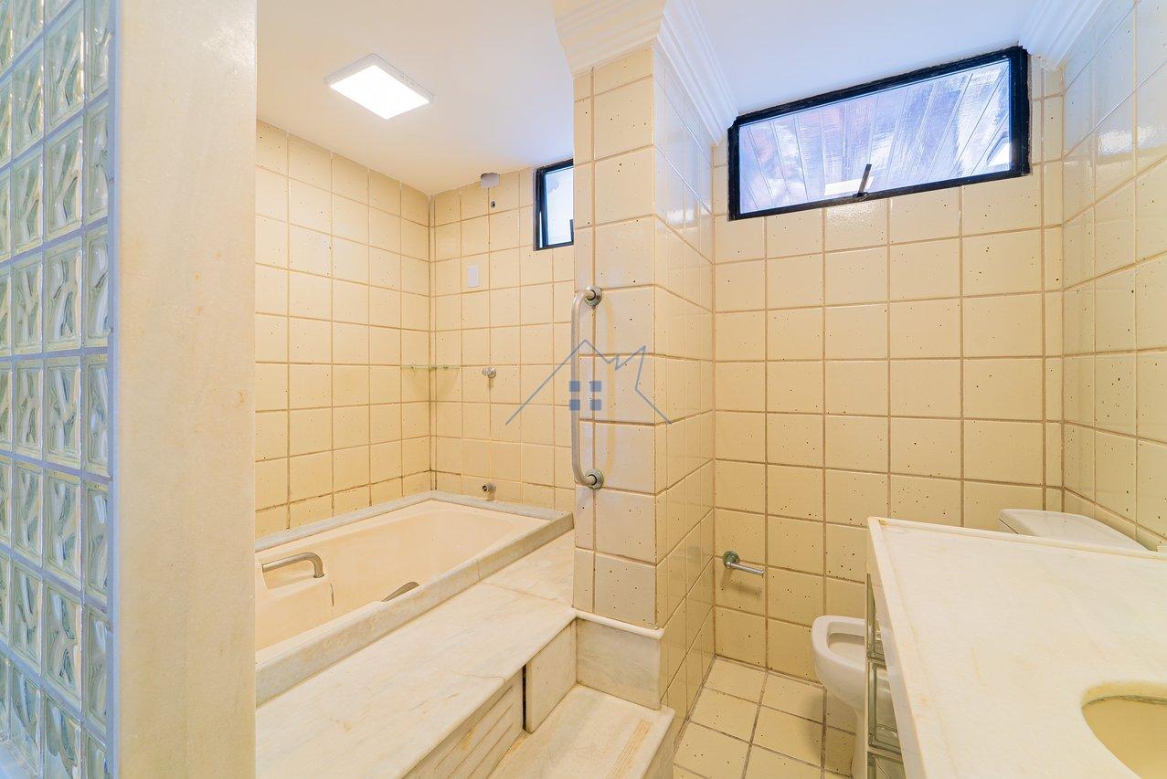 Cobertura duplex em João Pessoa 404m² 4 suítes 3 vagas Rua Eutiquiano Barreto João Pessoa - 
