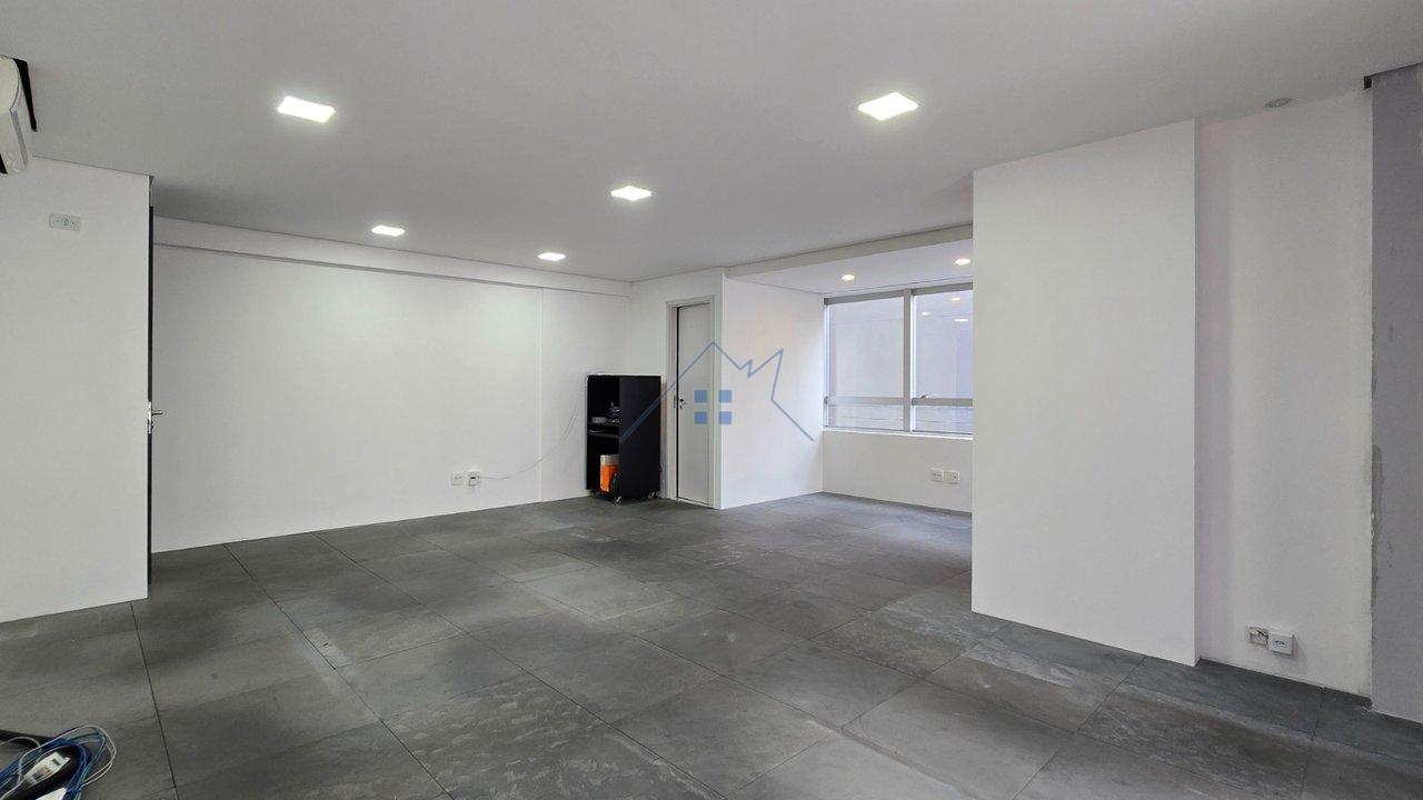Sala Comercial 53m² em Perdizes 2 vagas Rua Cayowaá São Paulo - 