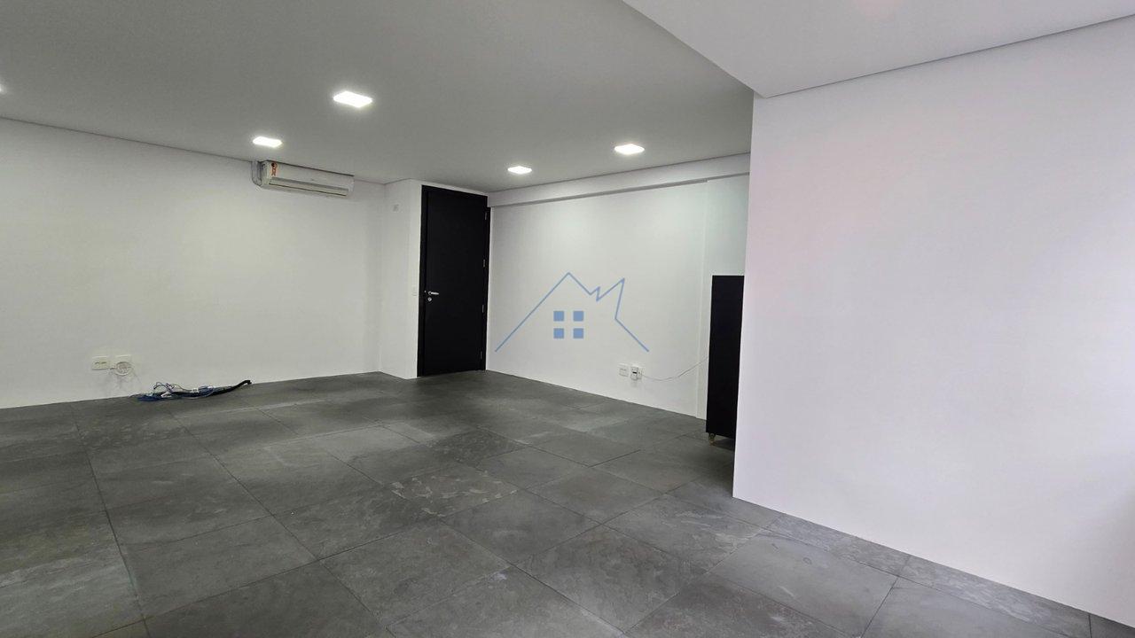 Sala Comercial 53m² em Perdizes 2 vagas Rua Cayowaá São Paulo - 