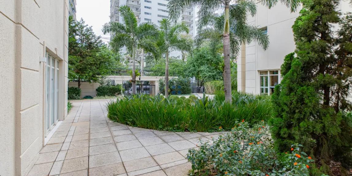 Apartamento 210m² em Moema 3 suítes 3 vagas Rua Juquis São Paulo - 