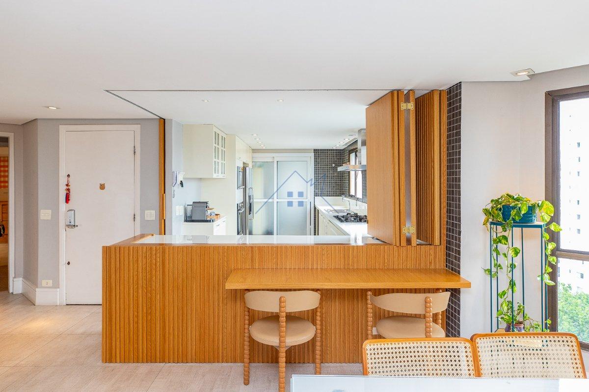 Apartamento 172m² em Moema 3 suítes 3 vagas Avenida Jandira São Paulo - 