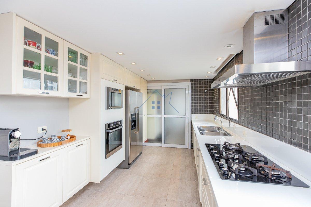 Apartamento 172m² em Moema 3 suítes 3 vagas Avenida Jandira São Paulo - 