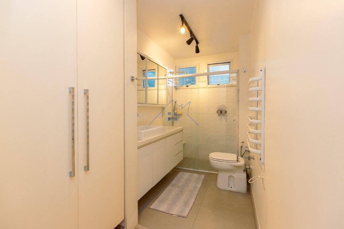 Apartamento 126m² no Jd Europa 2 dorm 1 suíte 1 vaga Rua Hungria São Paulo - 