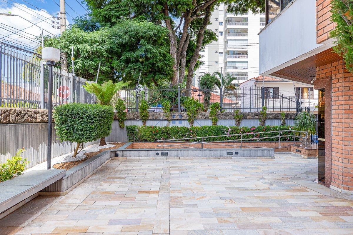 Apartamento 194m² na Chácara Santo Antônio 4 dorm 3 suítes 4 vagas Rua Fernandes Moreira São Paulo - 