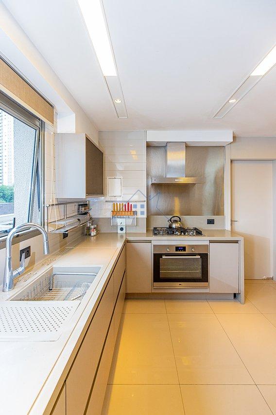 Apartamento 485m² no Campo Belo 3 suítes 5 vagas Rua Zacarias de Gois São Paulo - 