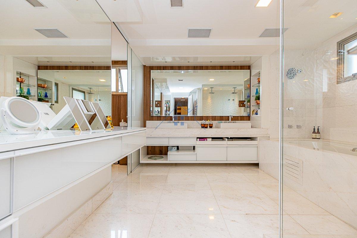 Apartamento 485m² no Campo Belo 3 suítes 5 vagas Rua Zacarias de Gois São Paulo - 