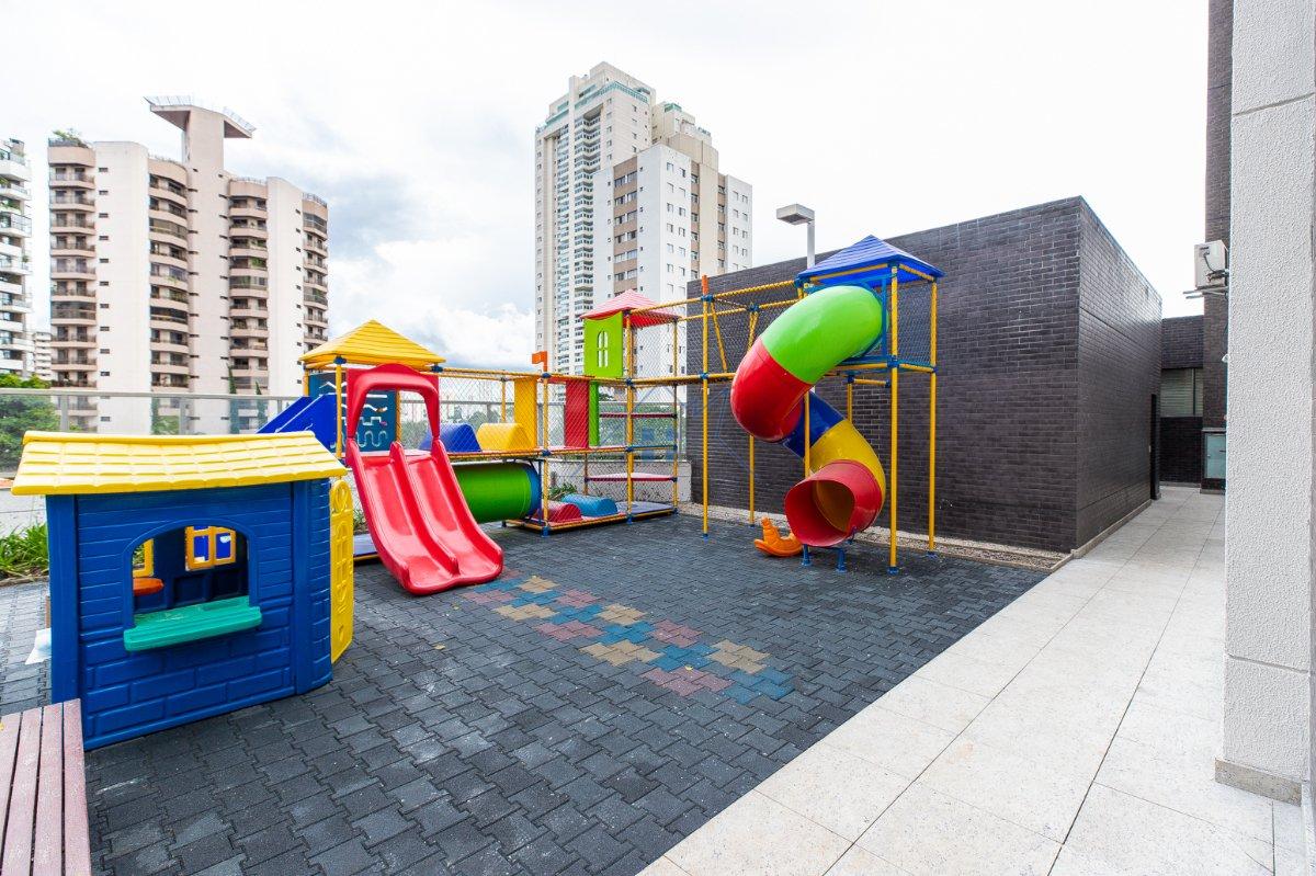 Apartamento 485m² no Campo Belo 3 suítes 5 vagas Rua Zacarias de Gois São Paulo - 
