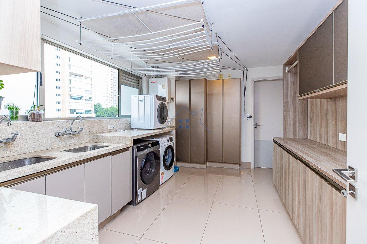Apartamento 485m² no Campo Belo 3 suítes 5 vagas Rua Zacarias de Gois São Paulo - 