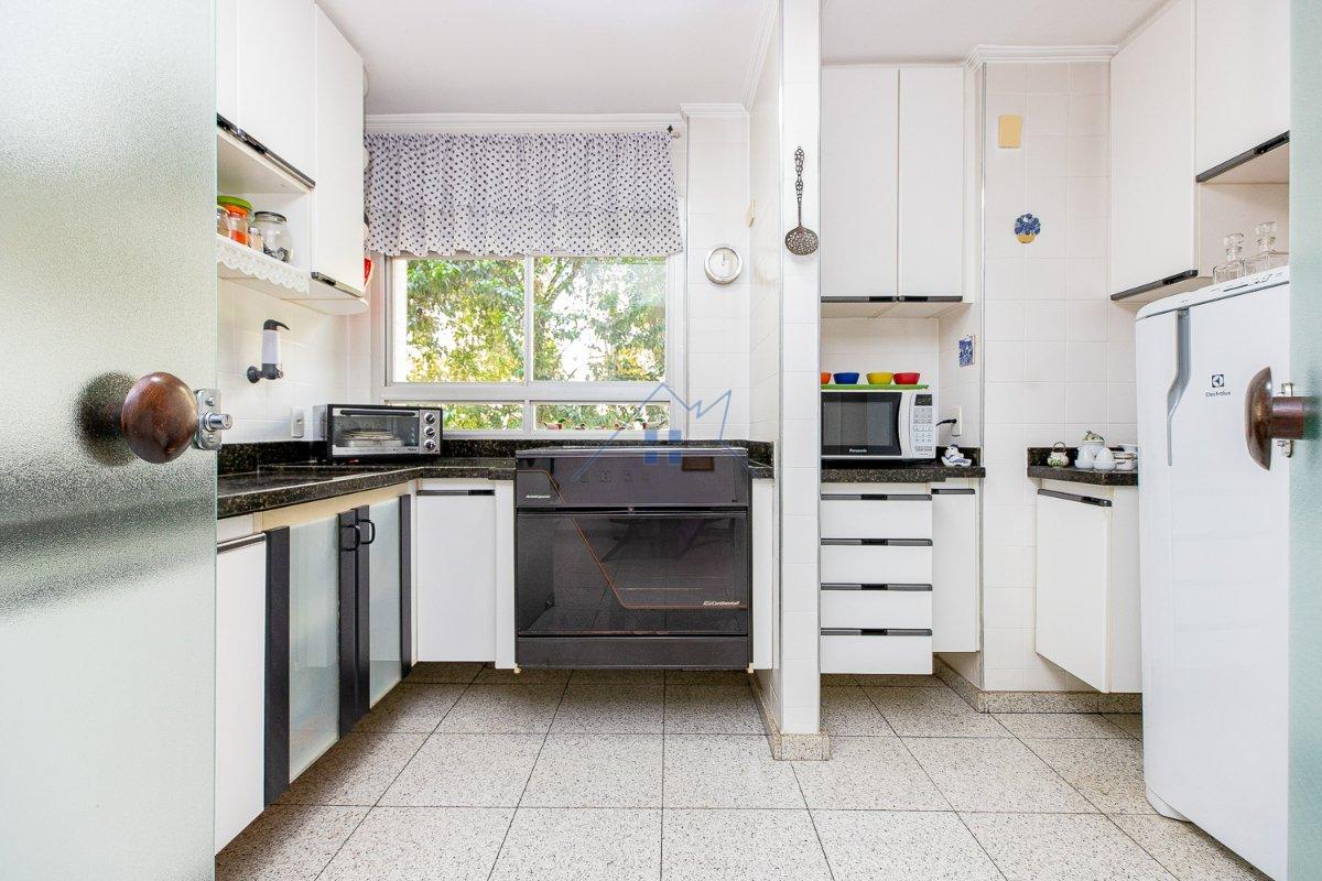 Apartamento 223m² no Jardim Paulista 3 dorm 2 suítes 2 vagas Alameda Itu São Paulo - 