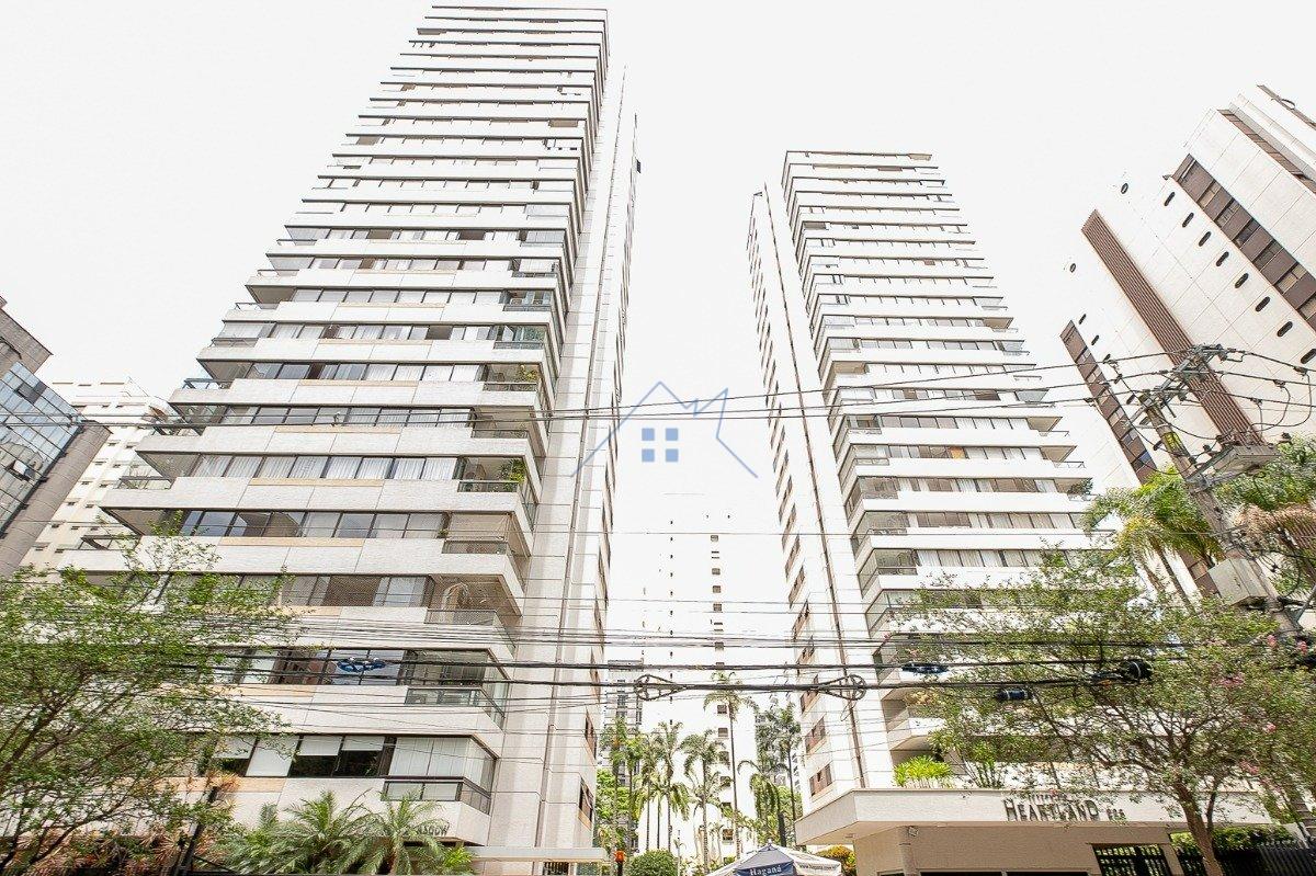 Apartamento 162m² em Moema 3 suítes 3 vagas Avenida Jandira São Paulo - 