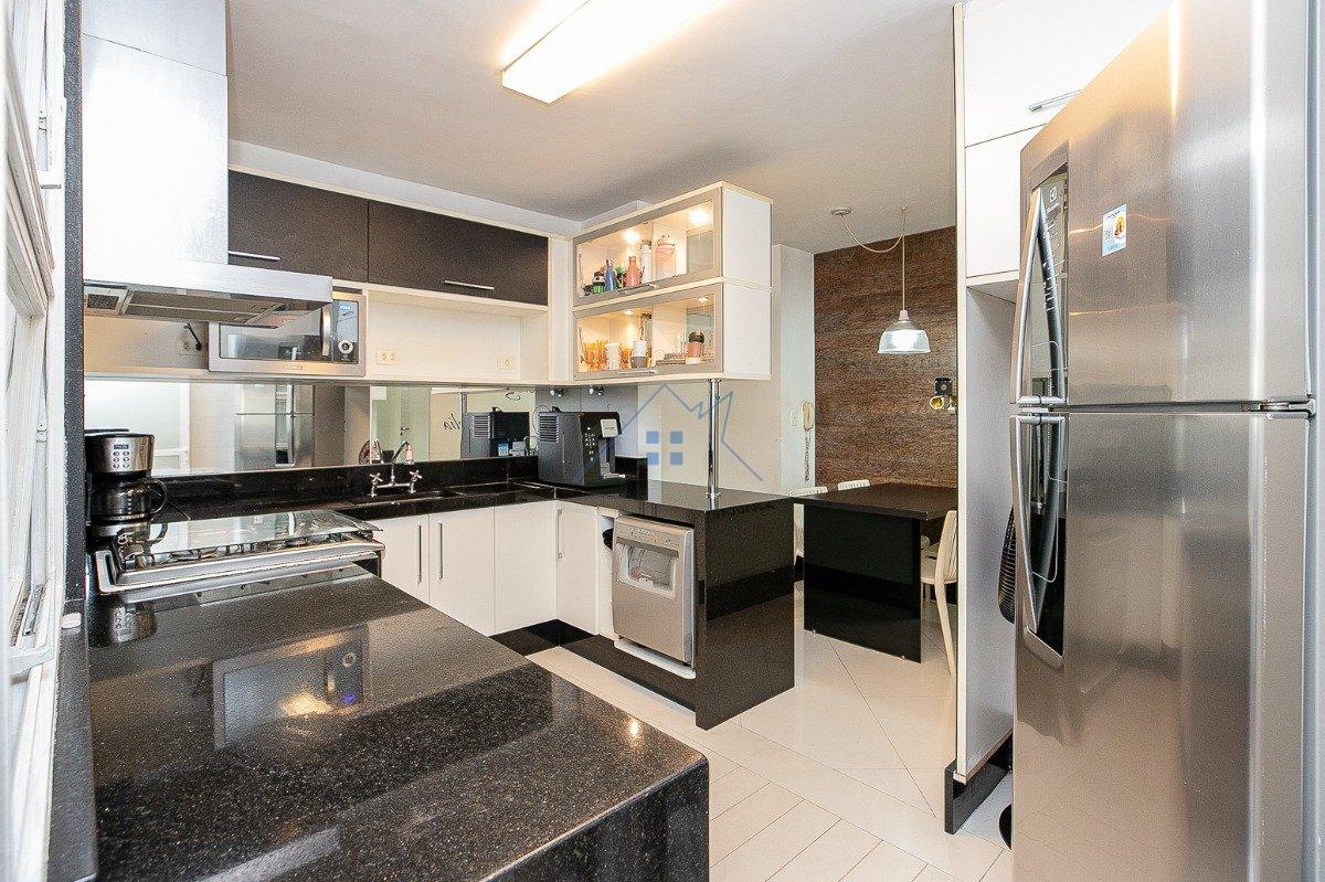 Apartamento 162m² em Moema 3 suítes 3 vagas Avenida Jandira São Paulo - 
