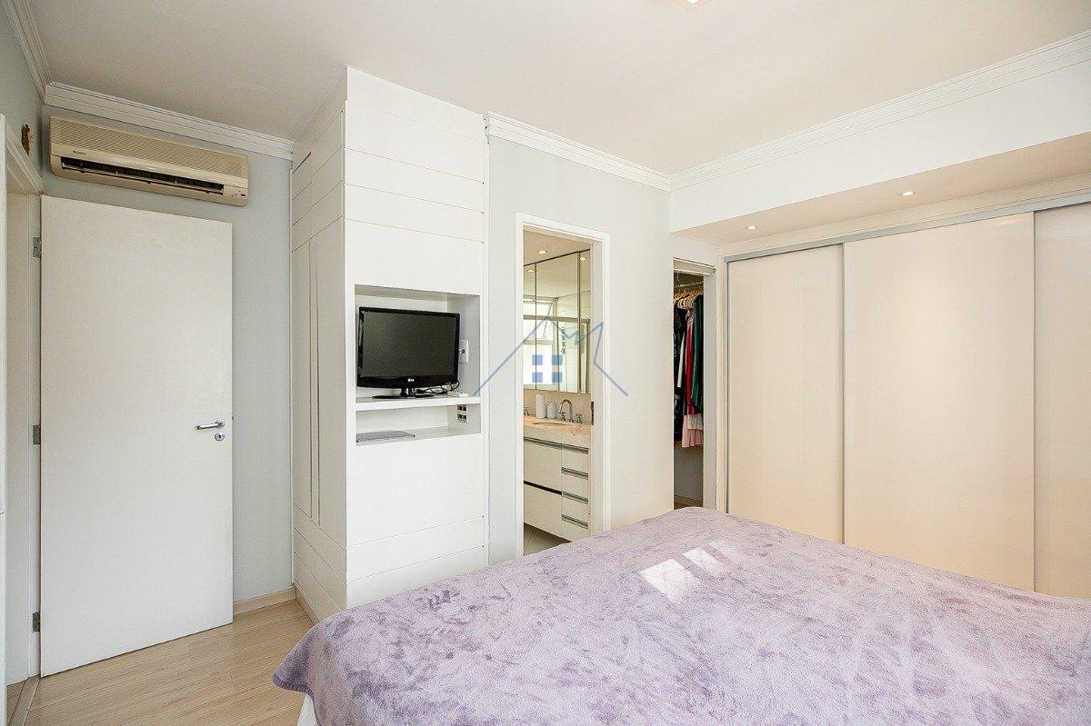 Apartamento 162m² em Moema 3 suítes 3 vagas Avenida Jandira São Paulo - 