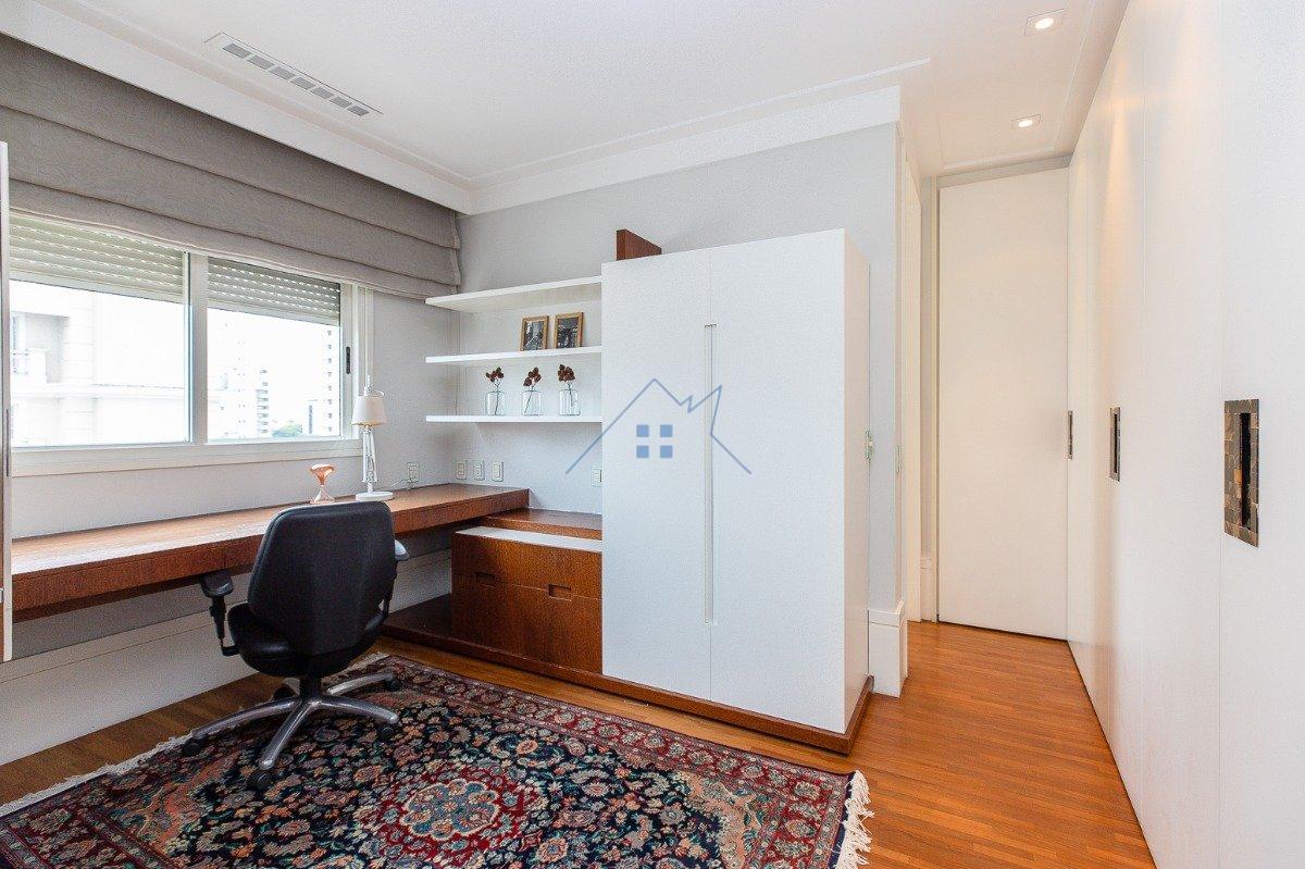 Apartamento 300m² no Planalto Paulista 4 suítes 5 vagas Alameda dos Tupiniquins São Paulo - 
