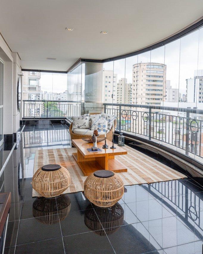 Apartamento 300m² no Planalto Paulista 4 suítes 5 vagas Alameda dos Tupiniquins São Paulo - 