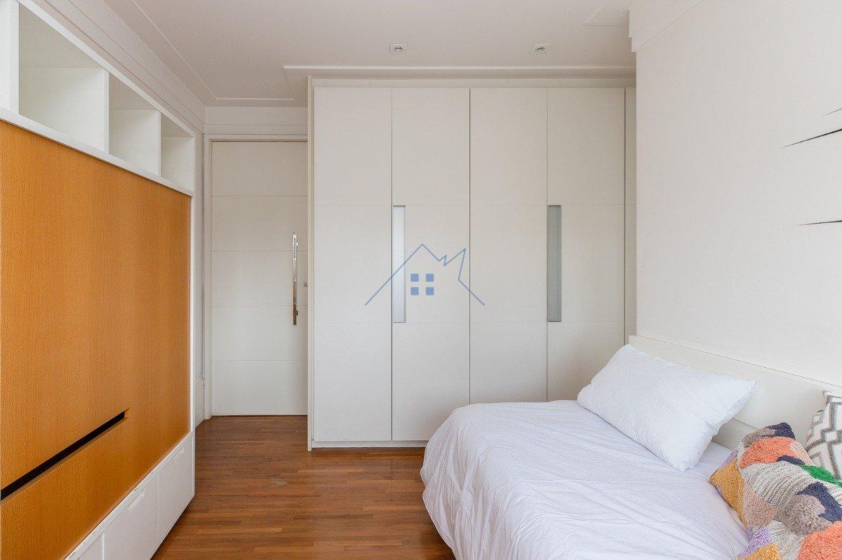 Apartamento 300m² no Planalto Paulista 4 suítes 5 vagas Alameda dos Tupiniquins São Paulo - 