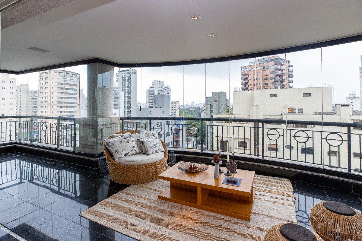 Apartamento 300m² no Planalto Paulista 4 suítes 5 vagas Alameda dos Tupiniquins São Paulo - 