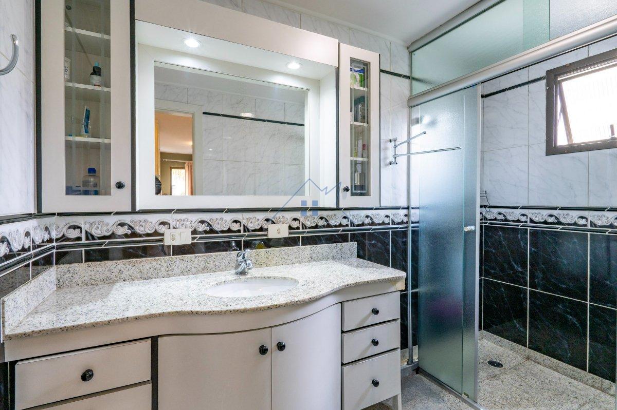 Apartamento 180m² na Vila Andrade 4 dorm 2 suítes 3 vagas Rua Charles Spencer Chaplin São Paulo - 