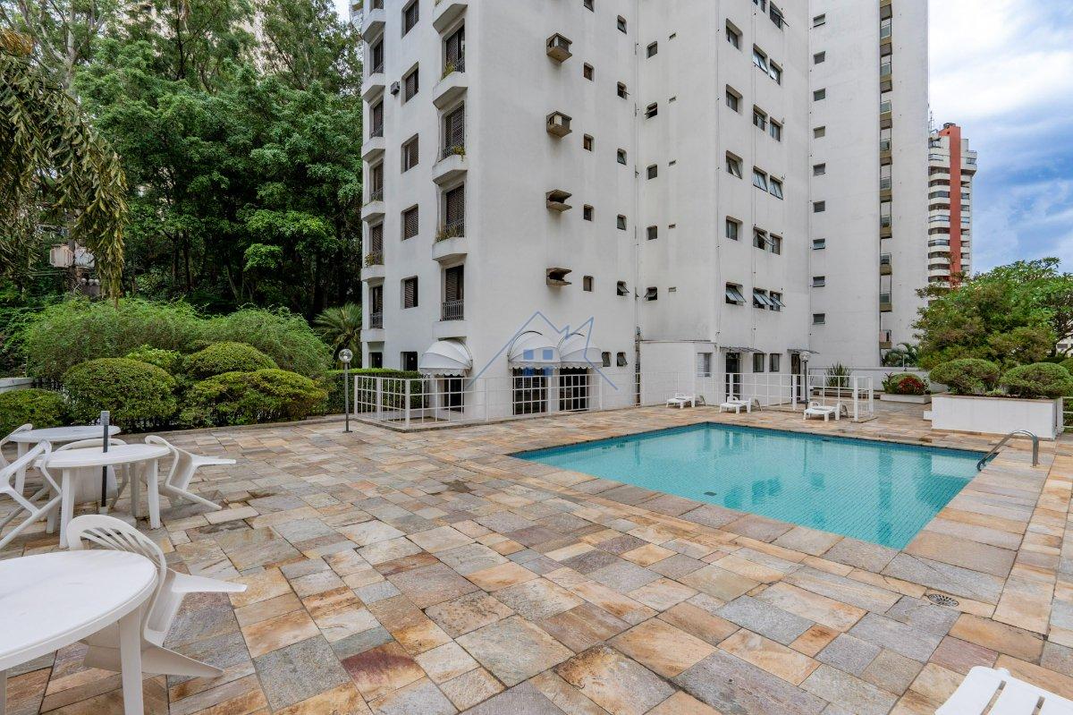 Apartamento 180m² na Vila Andrade 4 dorm 2 suítes 3 vagas Rua Charles Spencer Chaplin São Paulo - 