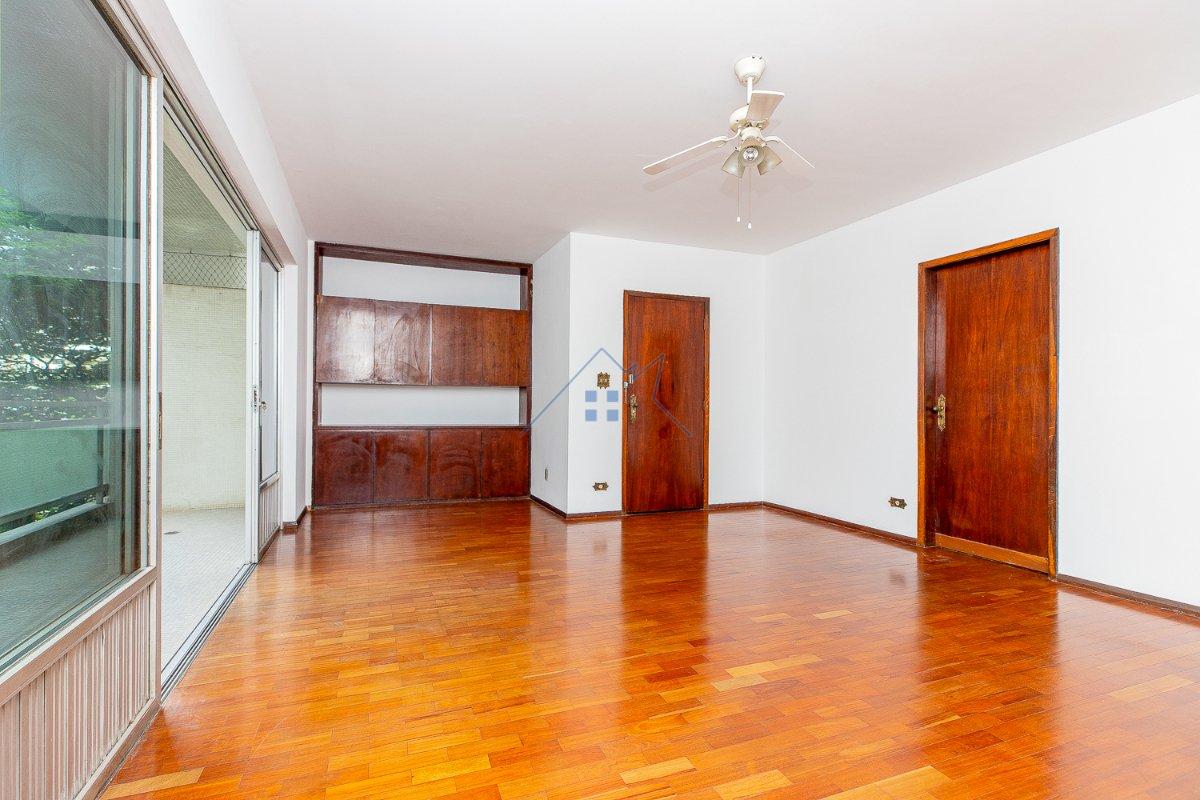 Apartamento 128m² em Moema 3 dorm 1 vaga Alameda dos Arapanés São Paulo - 