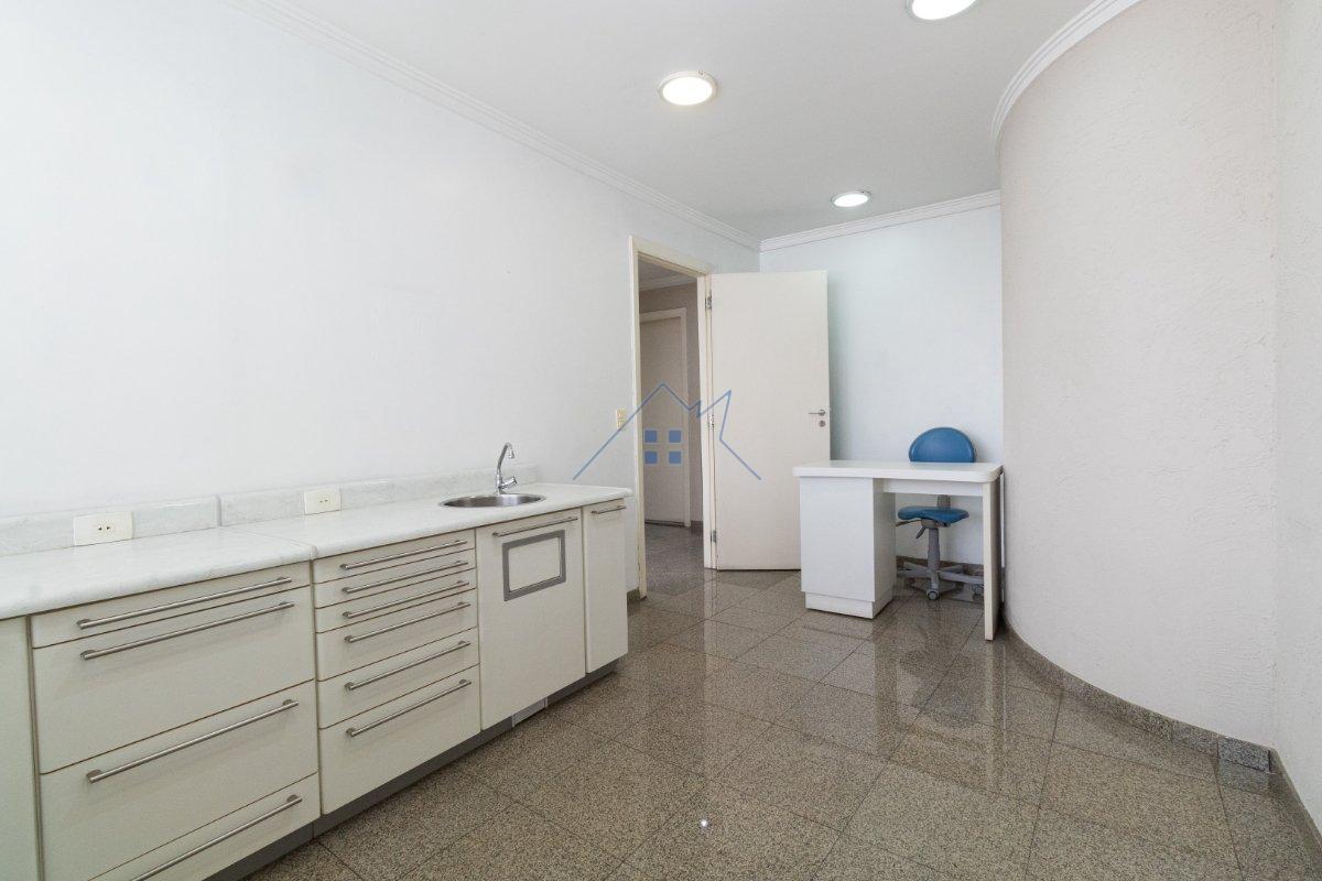 Conjunto Comercial 103m² na Vila Nova Conceição Rua Afonso Braz São Paulo - 