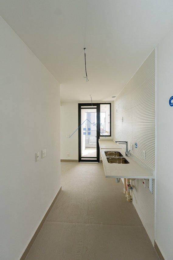 Apartamento 163m² em Pinheiros 3 suítes 2 vagas Rua João Moura São Paulo - 
